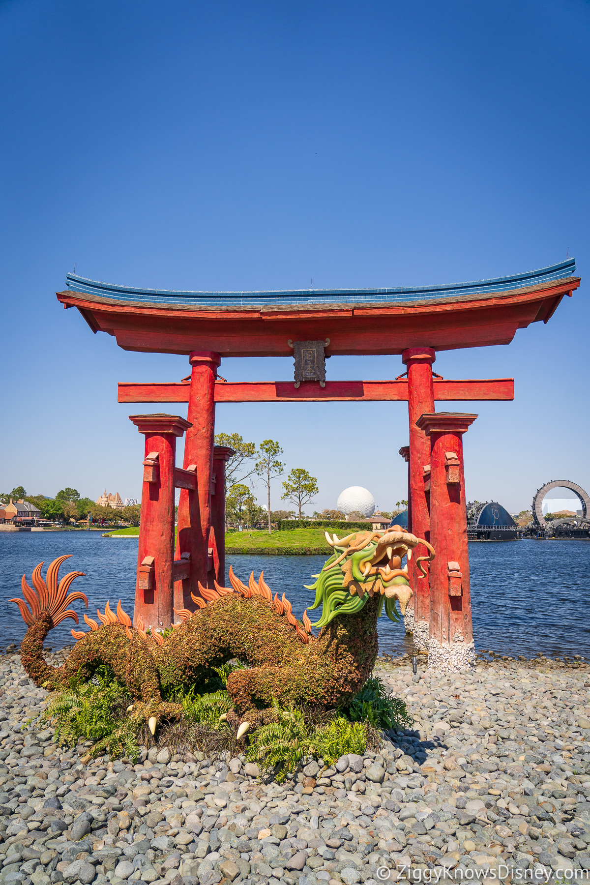 Dragon in front of Japan Gate Topiary 2022 EPCOT Flower and Garden Festival