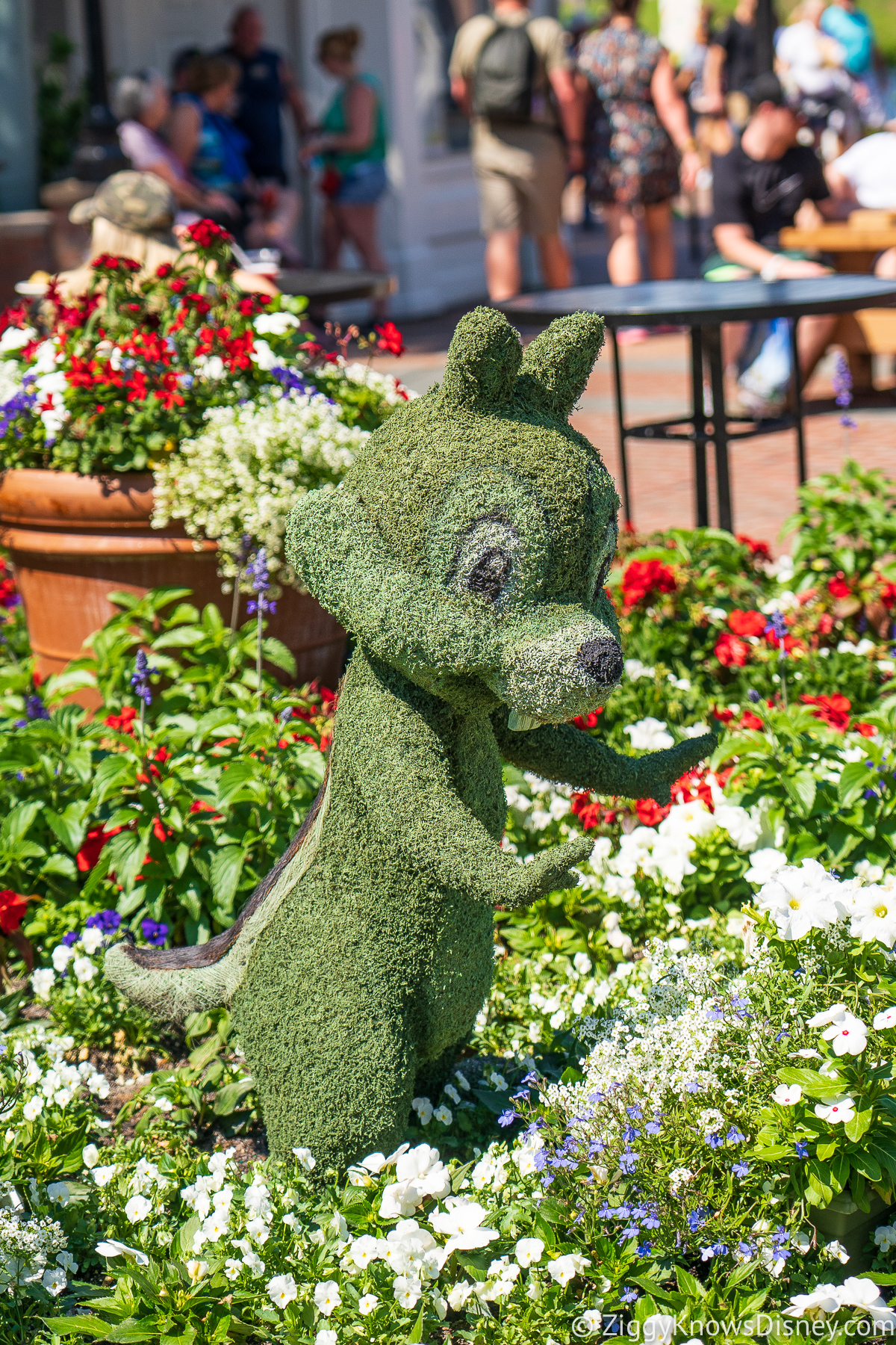 Chip Topiary 2022 EPCOT Flower and Garden Festival