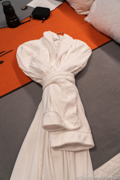 Guest robes on the bed Star Wars Galactic Starcruiser Hotel Rooms