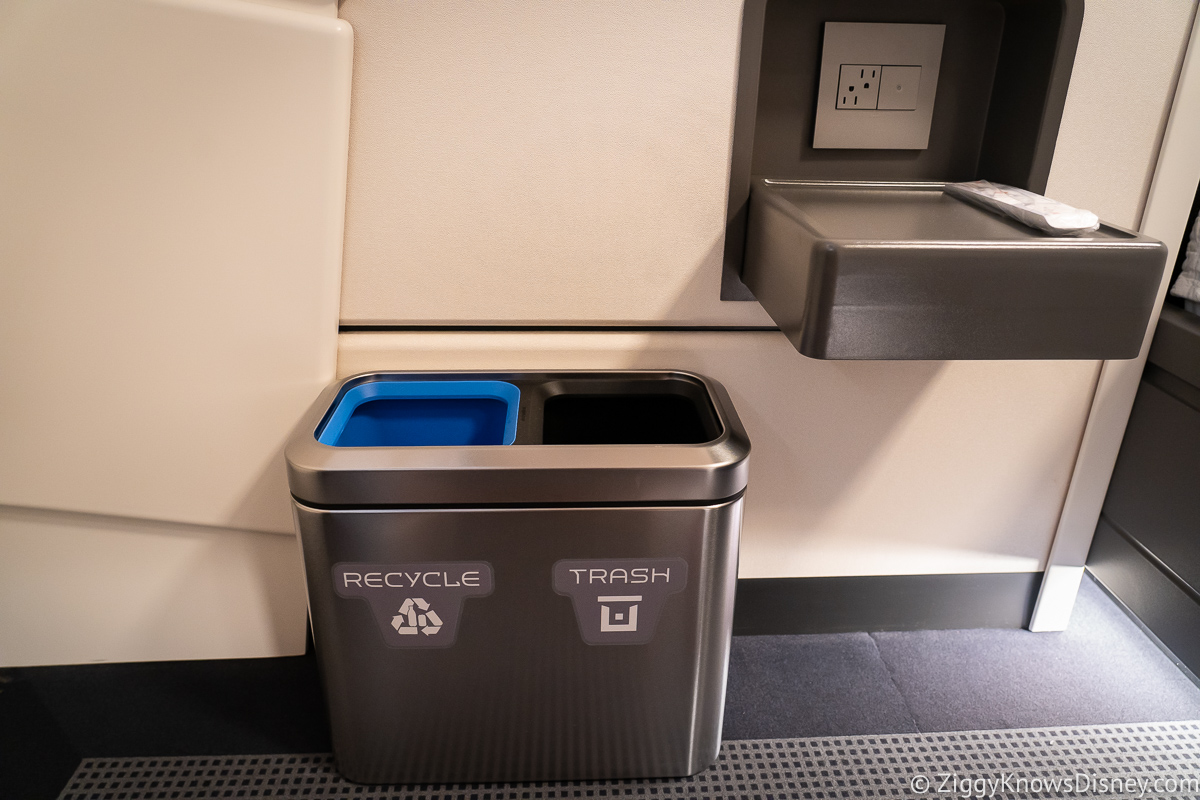Garbage cans in Star Wars Galactic Starcruiser Hotel Rooms
