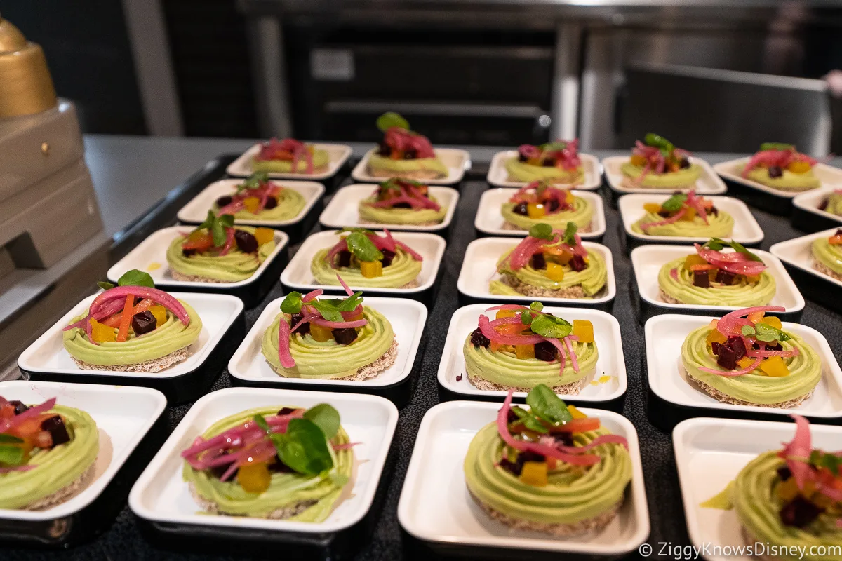 Green Pearberry Toast Crown of Corellia Dining Room