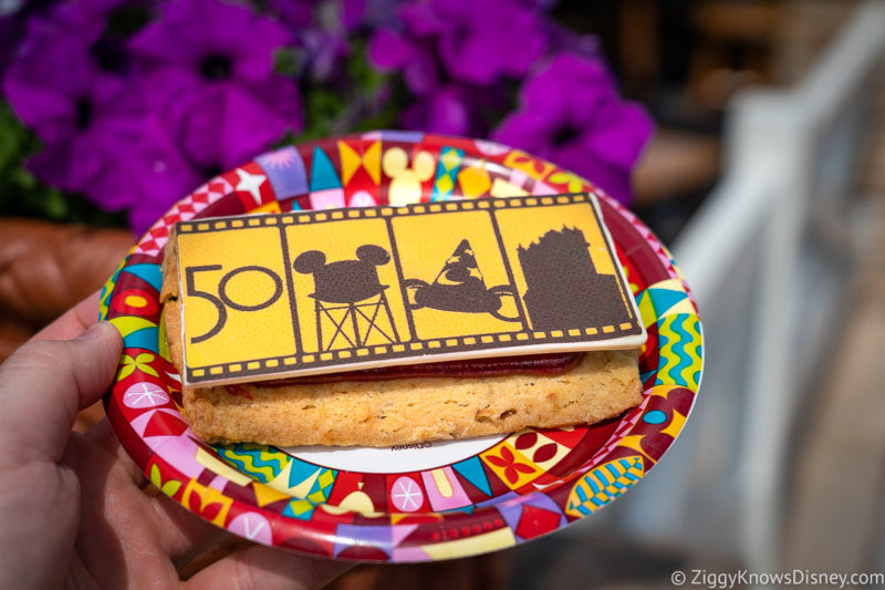 Disney’s Hollywood Studios 50th Celebration Sandwich Cookie Rosie’s All-American Café Best Hollywood Studios Snacks