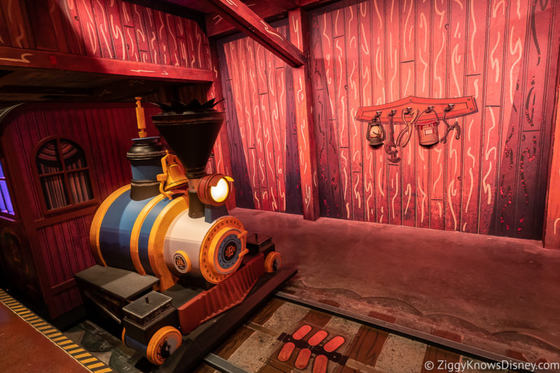 Hollywood Studios Genie+ Mickey & Minnie's Runaway Railway