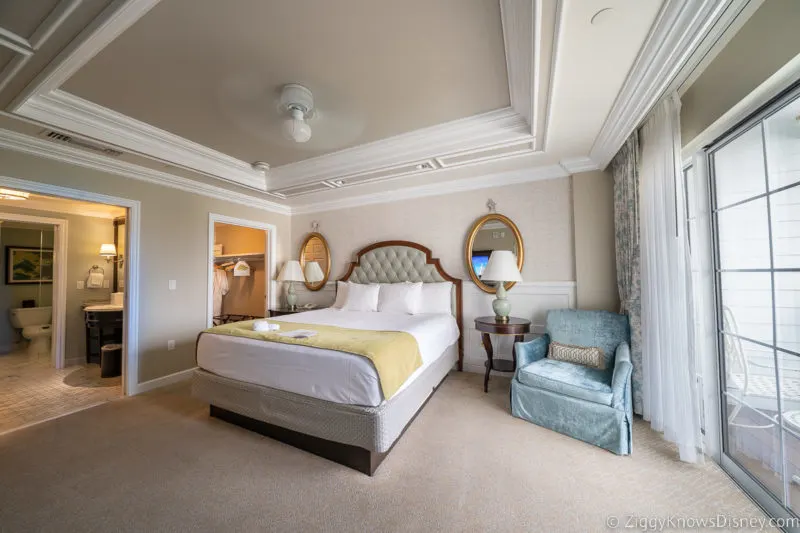 Grand Floridian Resort guest room 2 bedroom villa