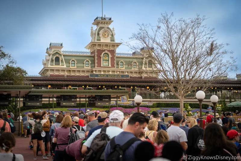 Disney World Crowds outside Magic Kingdom