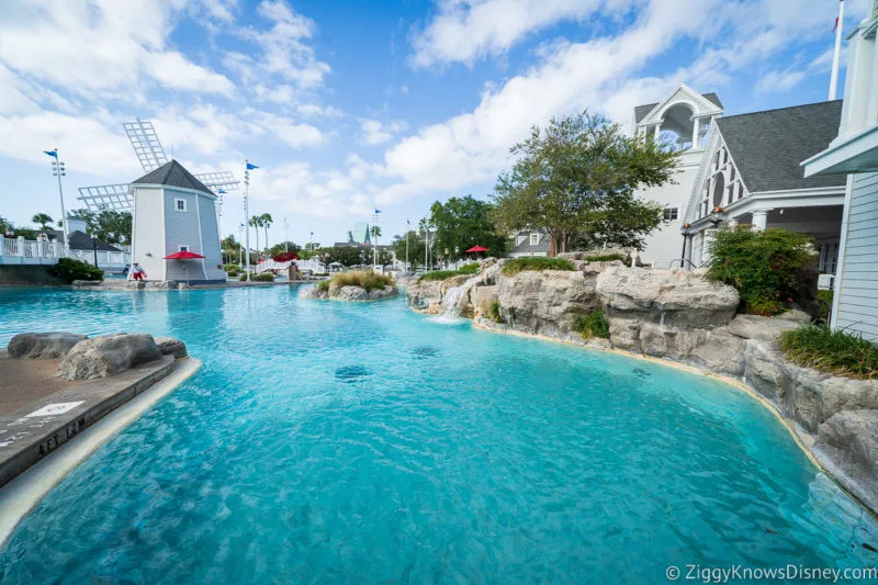 Pool Stormalong Bay at Disney's Beach Club Resort