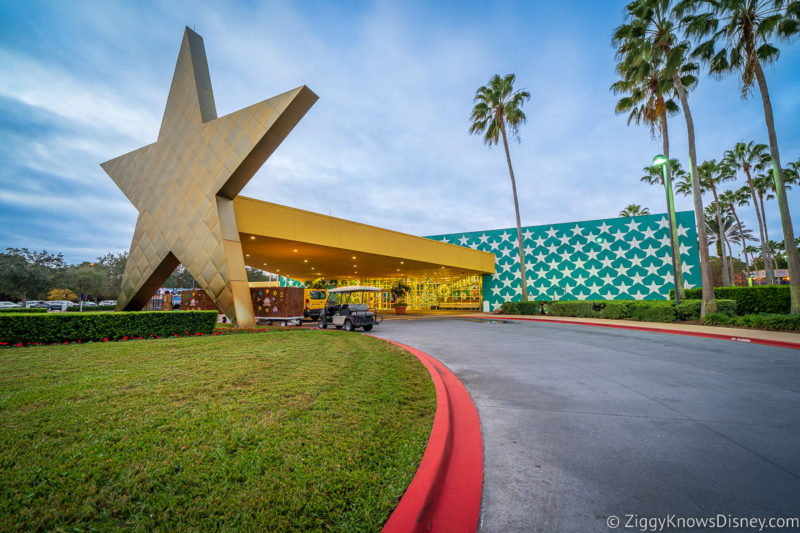 All-Star Movies Resort drive up entrance