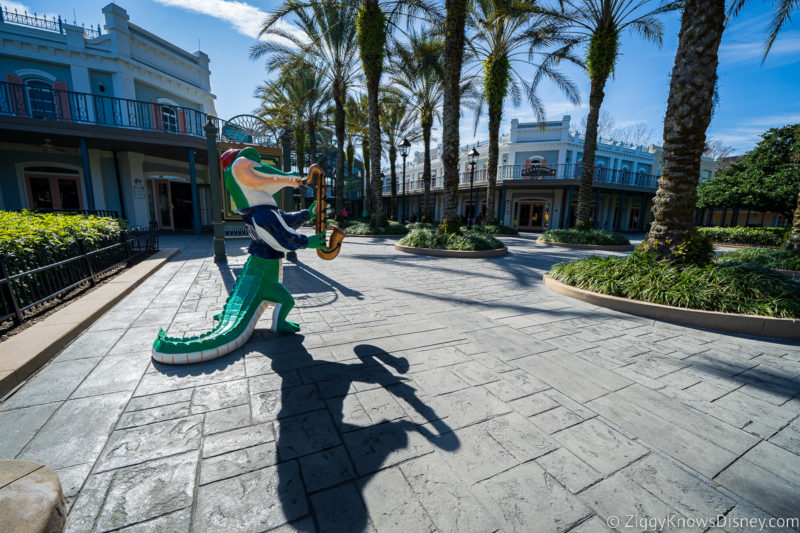Gator playing saxaphone at Disney's Port Orleans - French Quarter