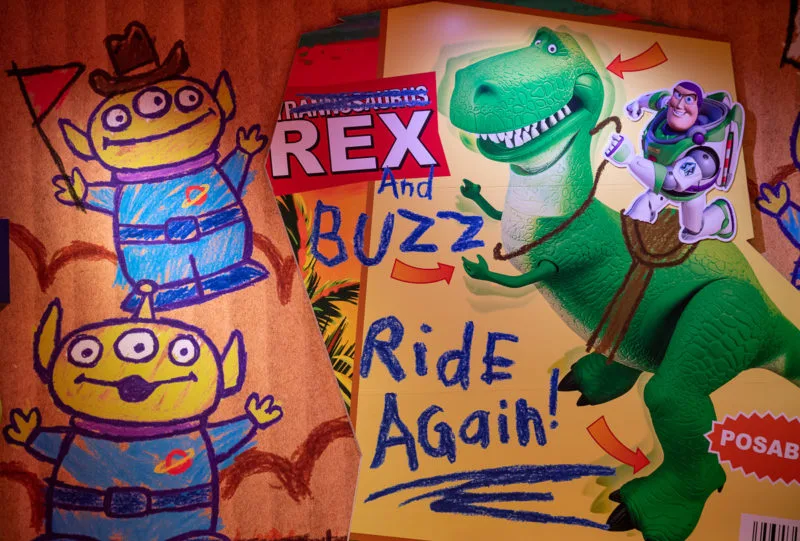 Roundup Rodeo BBQ Toy Story Land interior decorations