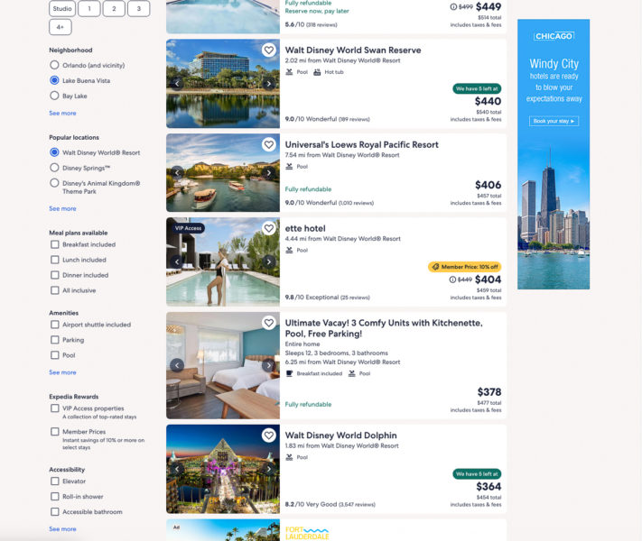 Looking for hotels on Expedia website