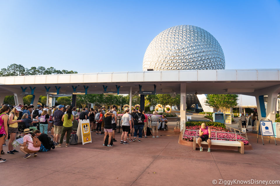 EPCOT Park Hours 2023 FAQs & Tips