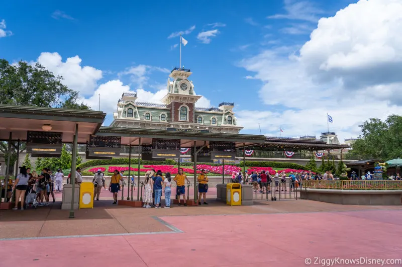 Magic Kingdom entrance