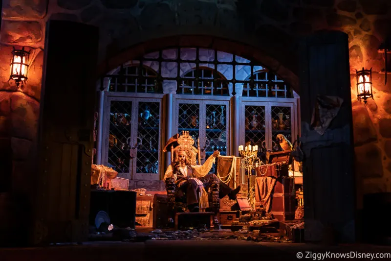Tips to Save Money at Disney World