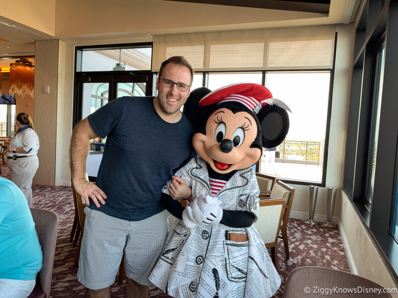 Ziggy and Minnie Mouse at Topolino's Terrace Character Breakfast