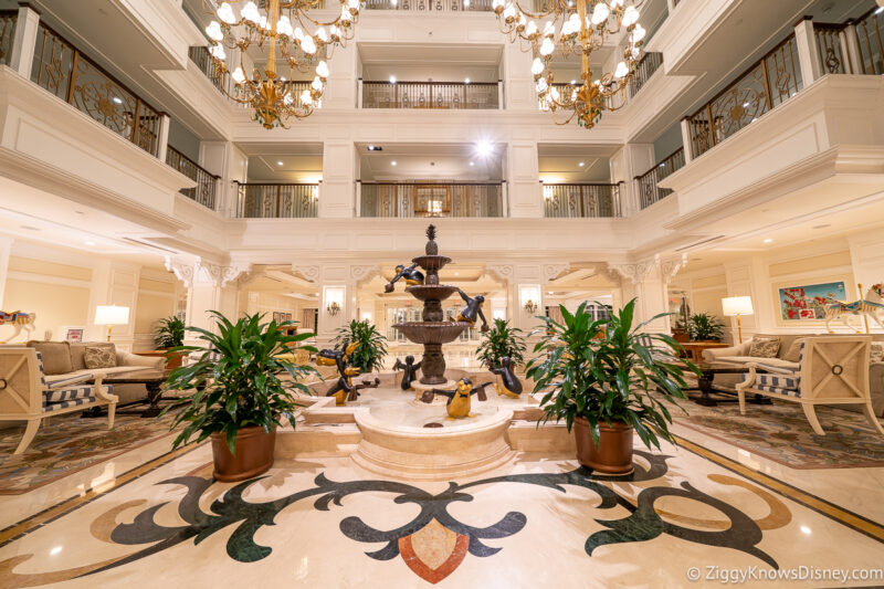The Villas at Disney's Grand Floridian Resort & Spa lobby