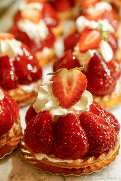 Strawberry Tart Les Halles Boulangerie Patisserie EPCOT