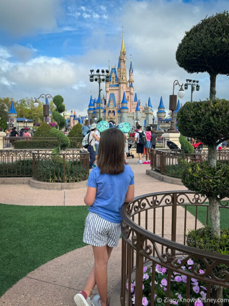 little girl watching Cinderella Castle Magic Kingdom