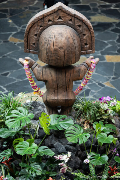 Tiki statue with flower lei at Disney's Polynesian Village Resort
