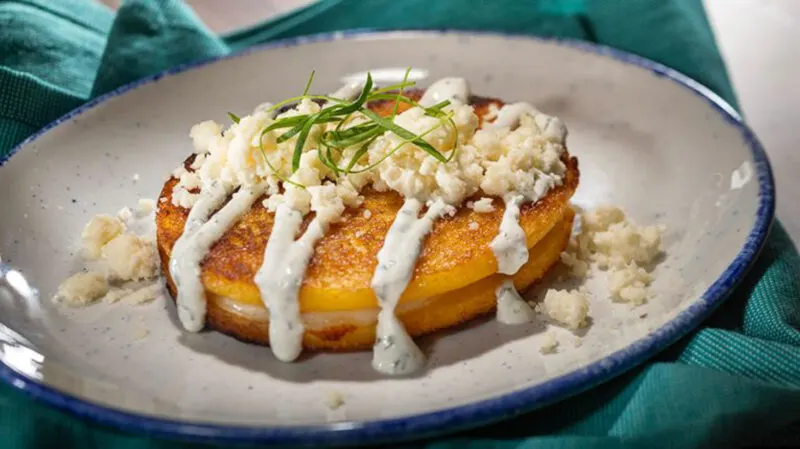 EPCOT Festival Favorites food station