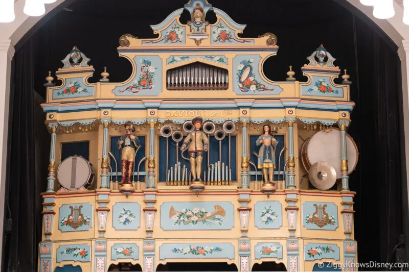 1900 Park Fare organ