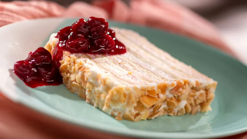 EPCOT Food and Wine The Alps Kirschwasser Torte