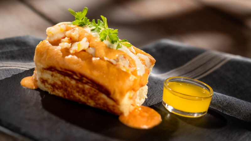 EPCOT Food and Wine Flavors of America Seafood roll